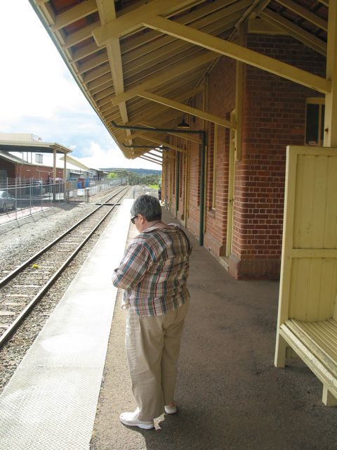 20100907-MtBarkerWA-TrainStation2