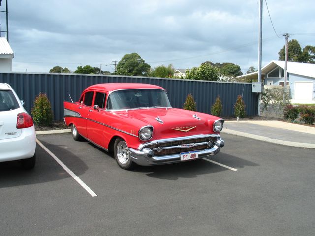 20100914-01-MargaretRiverWA-1957Chevy