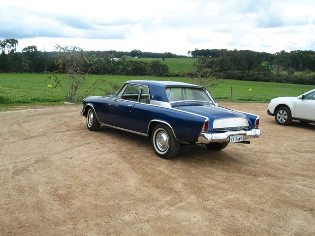 20100914-14-BrookwoodWinery-Studebaker-1964-Hawk-GranTurismo