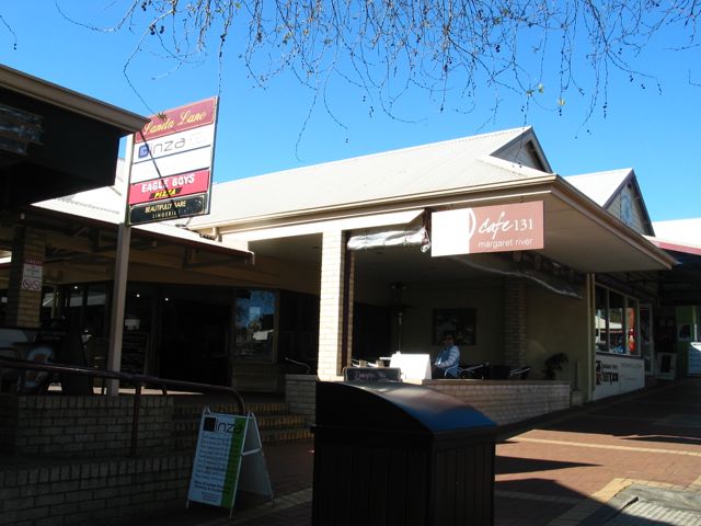 20100915-08-MargaretRiverWA-Cafe131