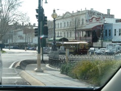 20100922-04-BendigoVIC-Tram880-at-CharringCross