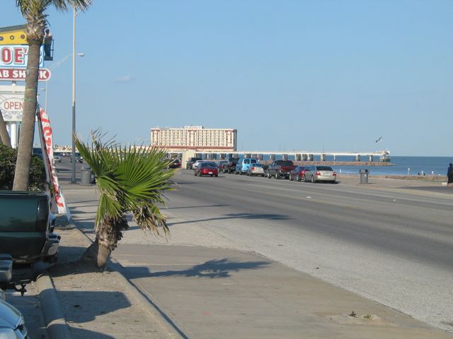 20100328-24-GalvestonTX-FlagshipHotel-DestroyedByIke