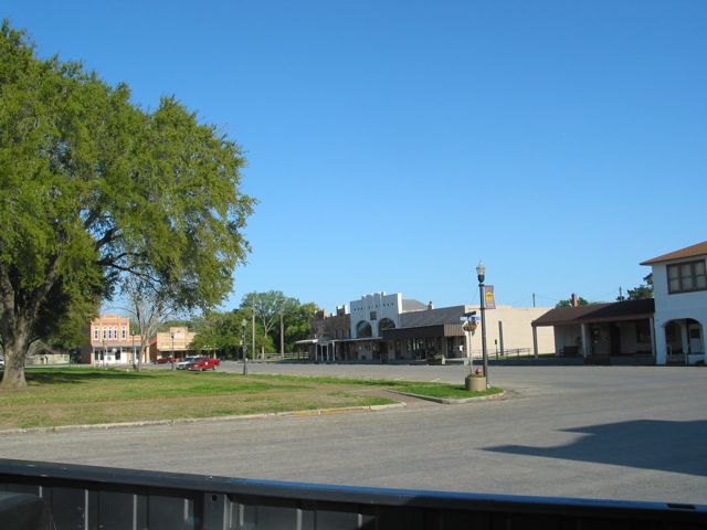 20100329-02-GoliadTX-Square