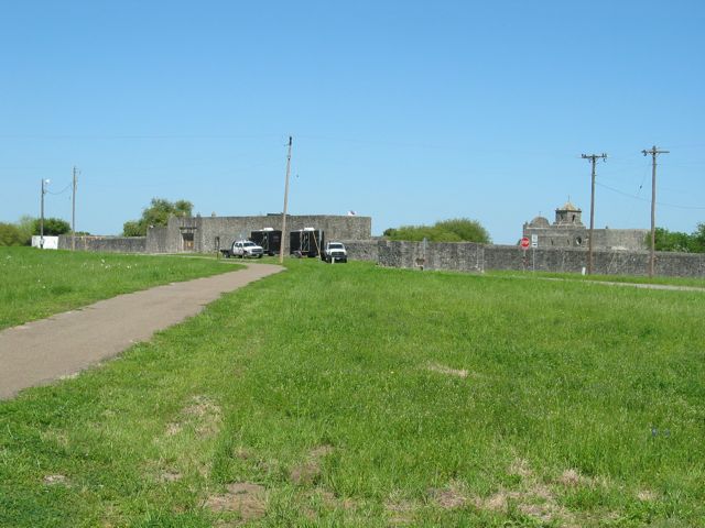 20100330-40-GoliadTX-Presidio-from-field