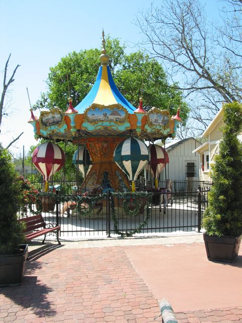 20100331-06-NewBraunfelsTX-Carousel