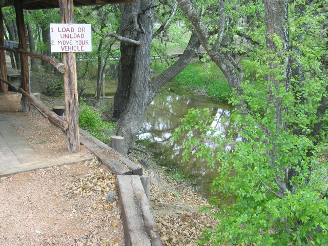 20100402-14-LuckenbachTX-SnailCreek