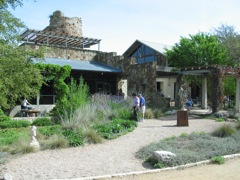 20100403-12-AustinTX-LbJWC-Cafe-and-Tower