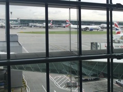 20110830-London-AircraftAtHeathrow