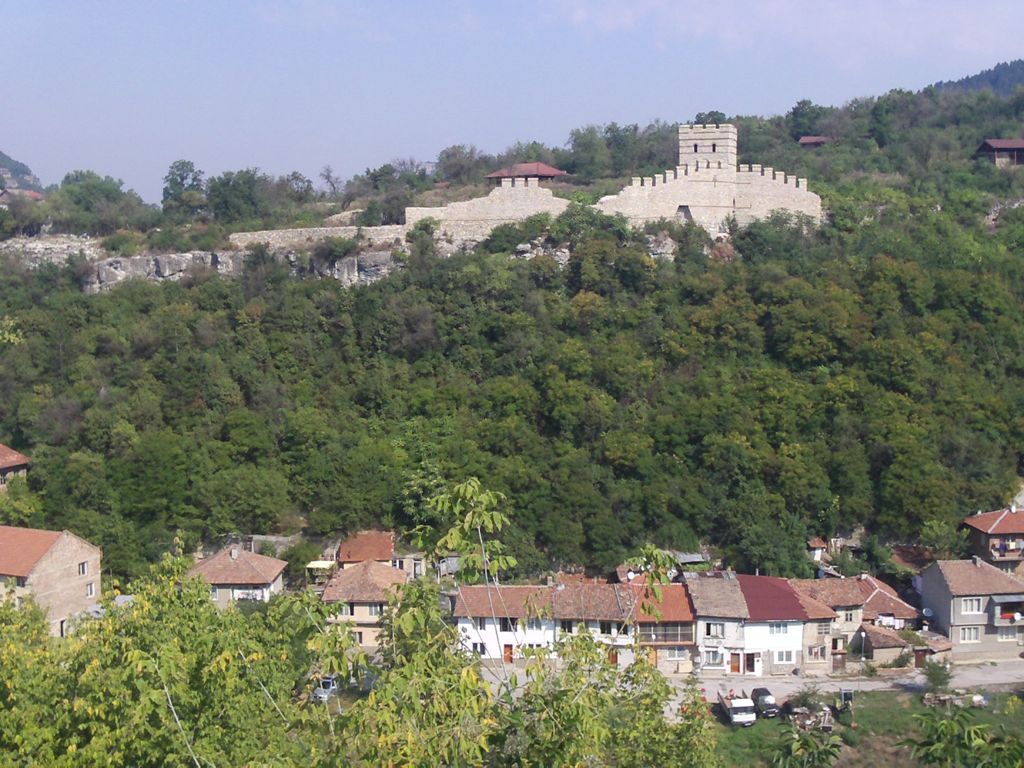 Turnovo church