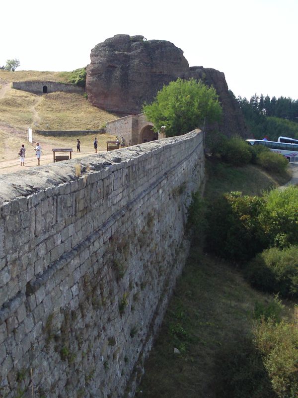 Fort outer wall