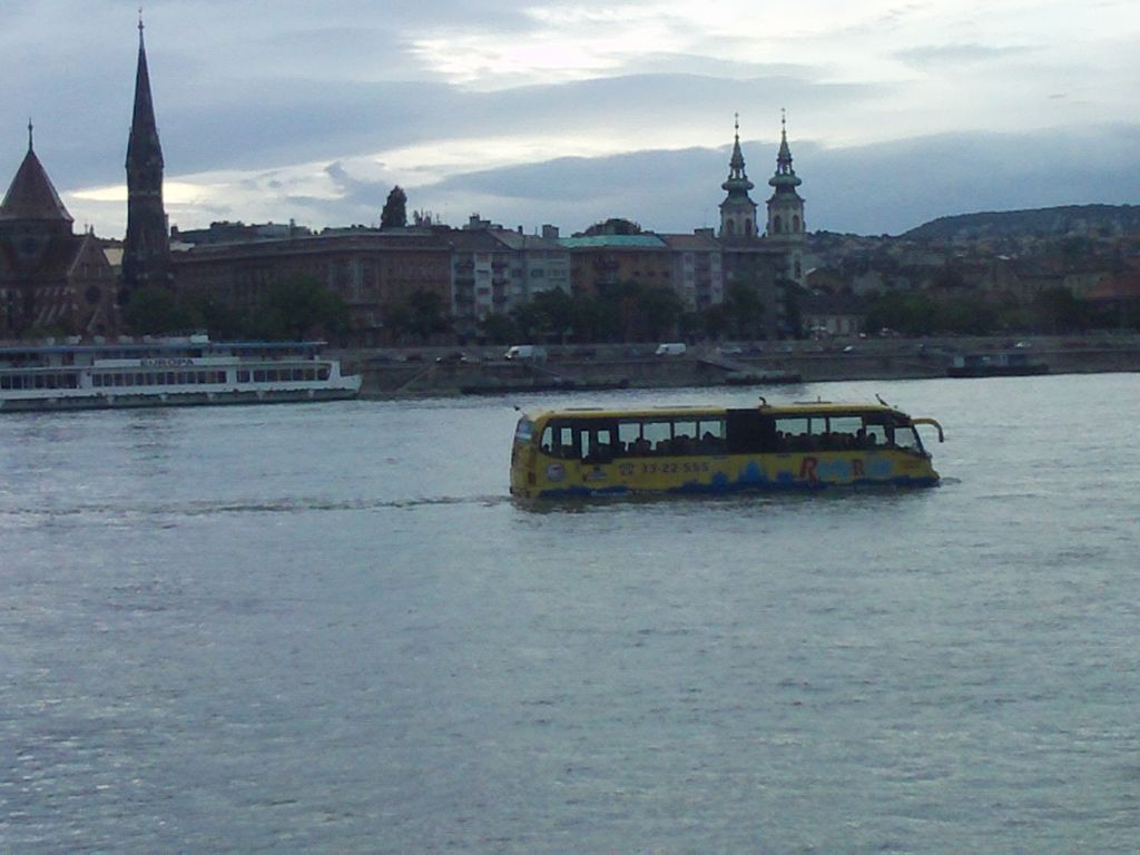 Floating Bus