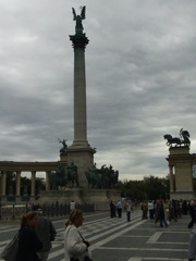 Heroes Square Pest