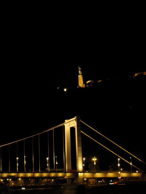 Monument above bridge