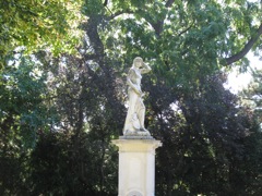 Statue