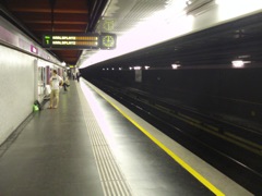 20110913-Vienna-Ubahn