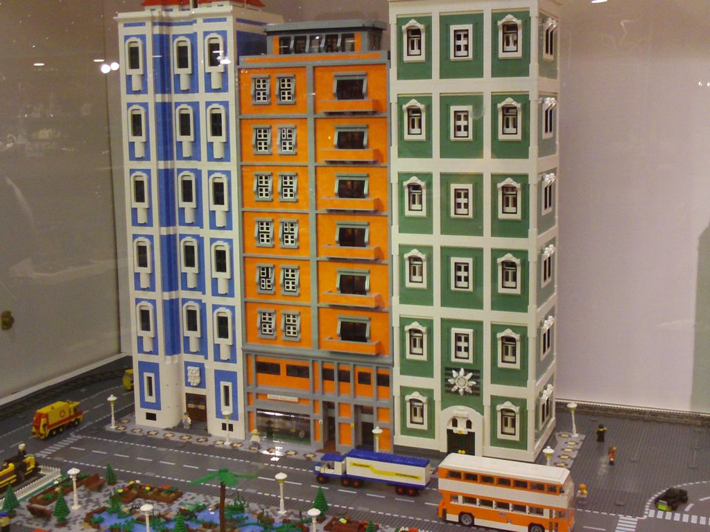 20111028-Lisbon-Legoland-ElCorteIngles