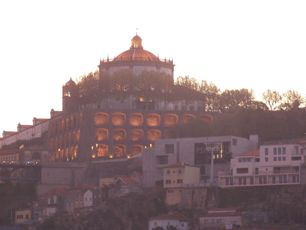 20111030-Porto-ChurchOfPillar-sunrise