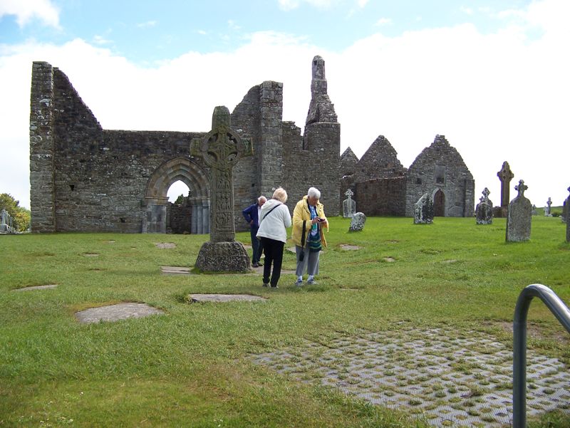 44-Clonmacnoise