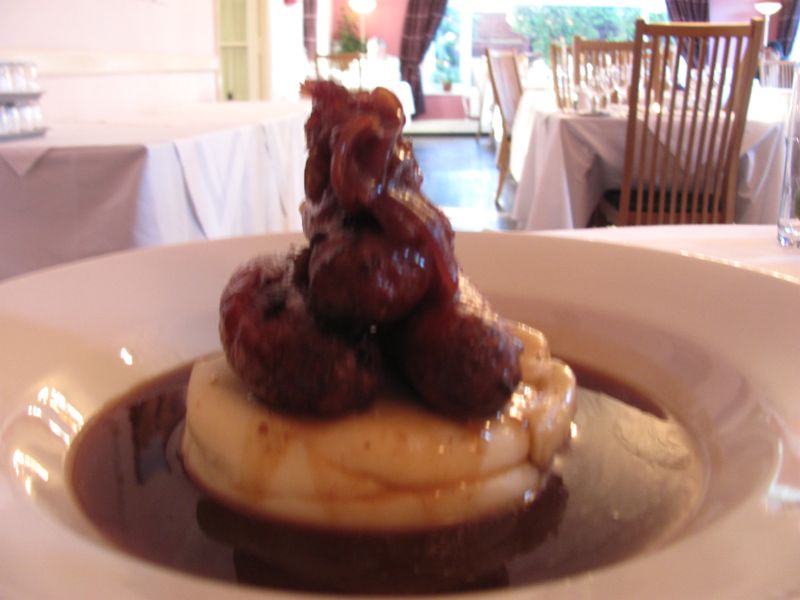 029-RoyalSportsman-O-Entree-Pork+LeekSausages-withMash