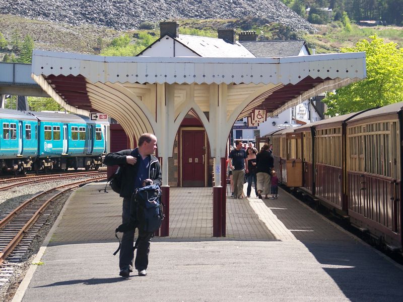 023-Blaenau-ArrivaTrainNextTracks