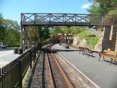 002t-Ffestiniog-Scene