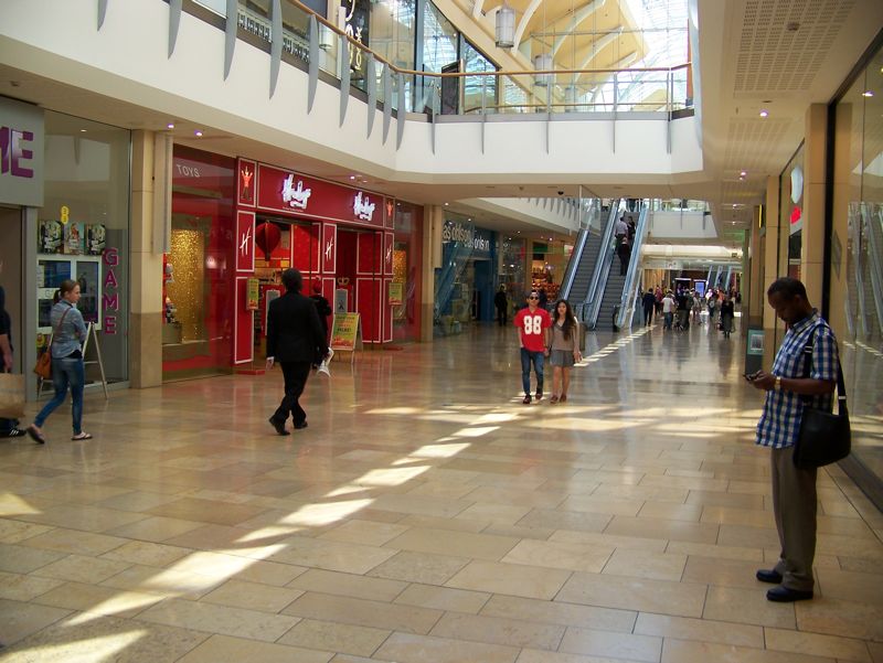 013-Cardiff-Mall