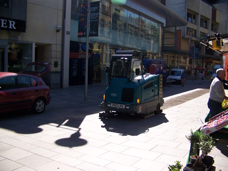 003-Cardiff-StreetSweeper