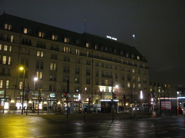 41-HotelAdlon