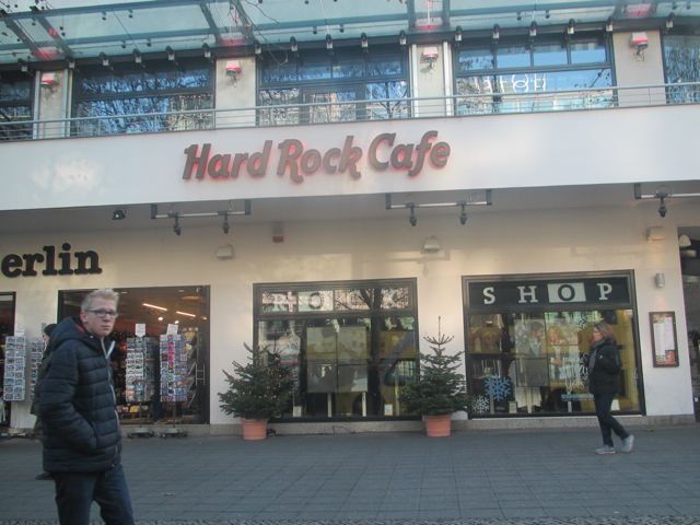 41-HardRock