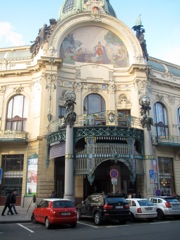 43-Theatre