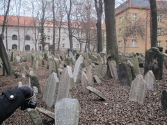 05-JewishCemetery