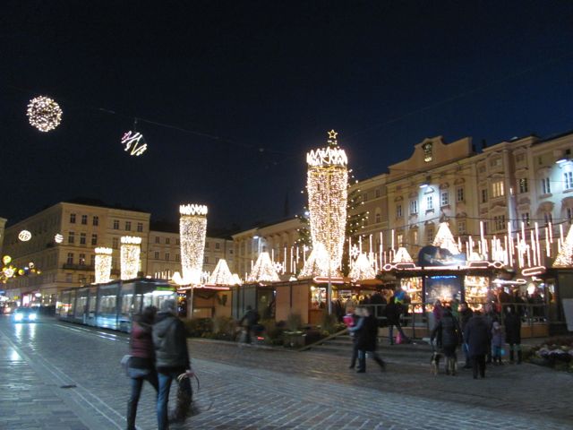 64-Hauptplatz