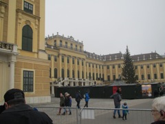 022-SchönbrunnPalace-Markt