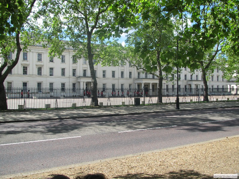 01-GuardsBarracks