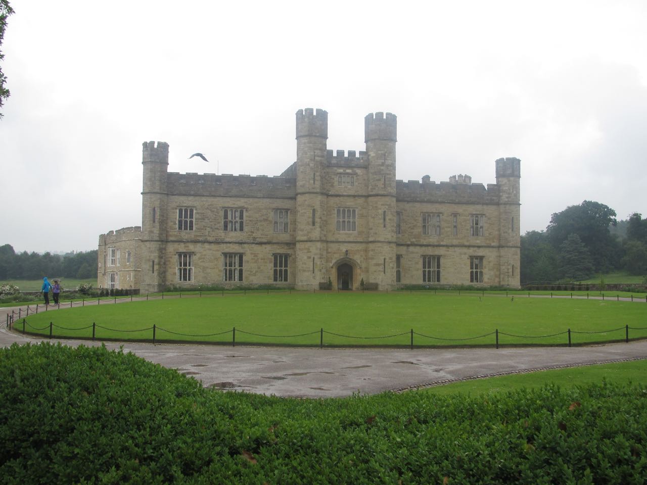 008-LeedsCastle