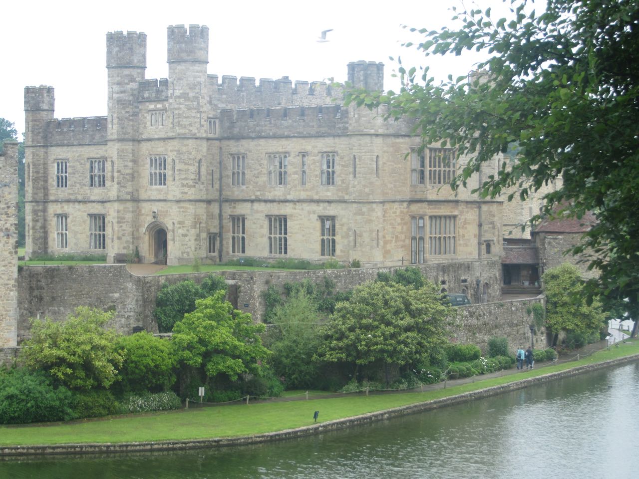 049-LeedsCastle