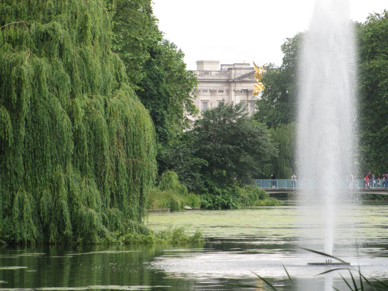 04-StJamesFountain+Buckingham