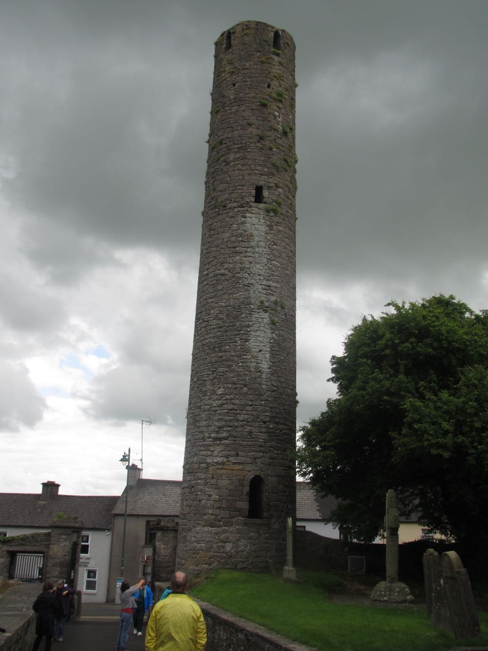 35-RoundTower-Kells