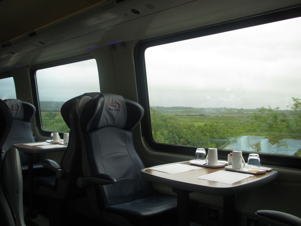 10-VirginTrains-FirstClass